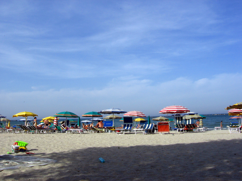 MAMAIA